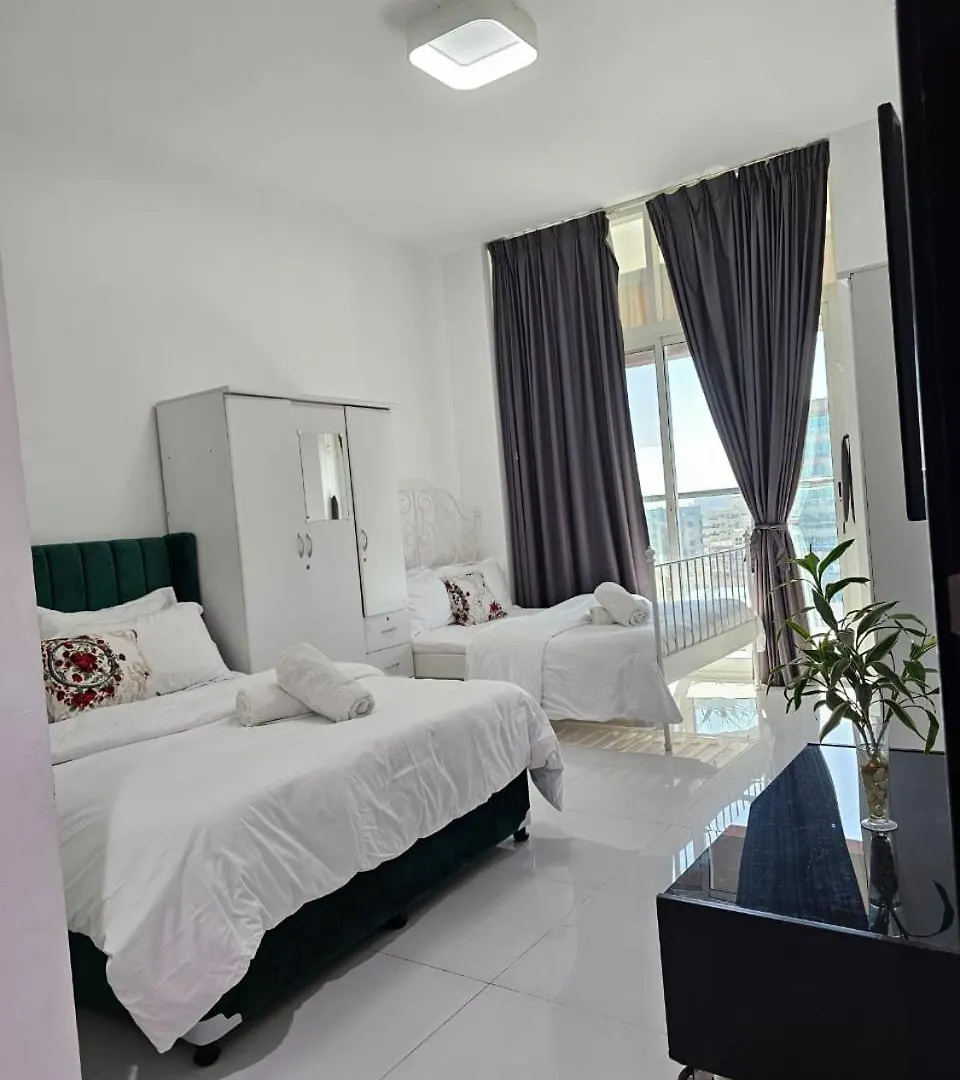 Apartment Dubai Silicon Oasis Staycation United Arab Emirates