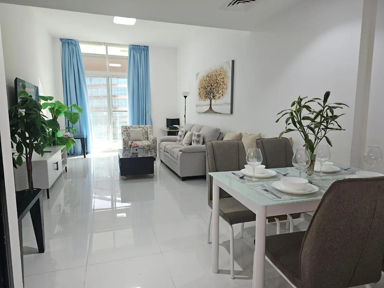 Apartment Dubai Silicon Oasis Staycation
