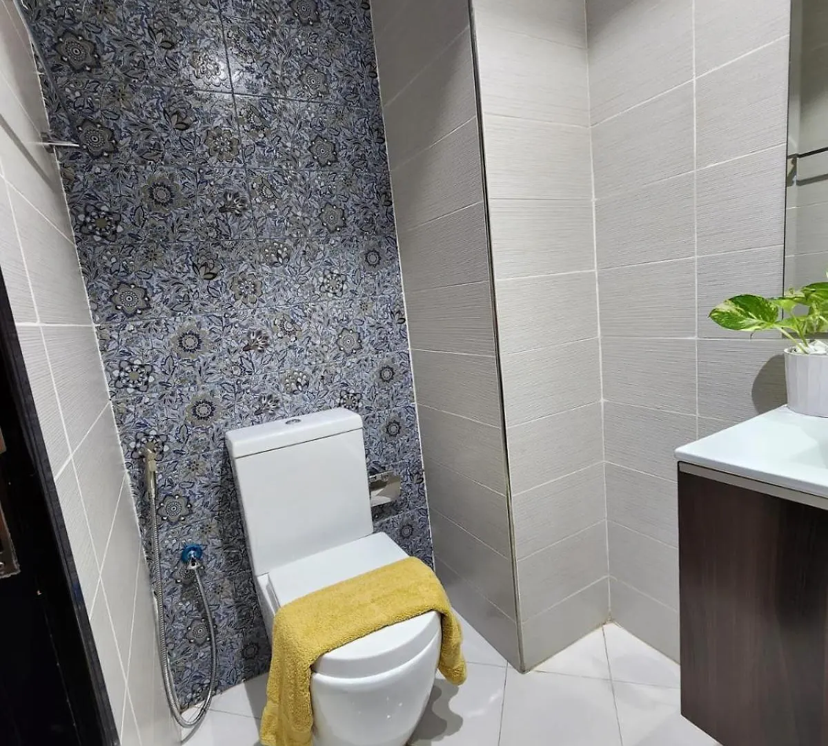Dubai Silicon Oasis Staycation Lägenhet